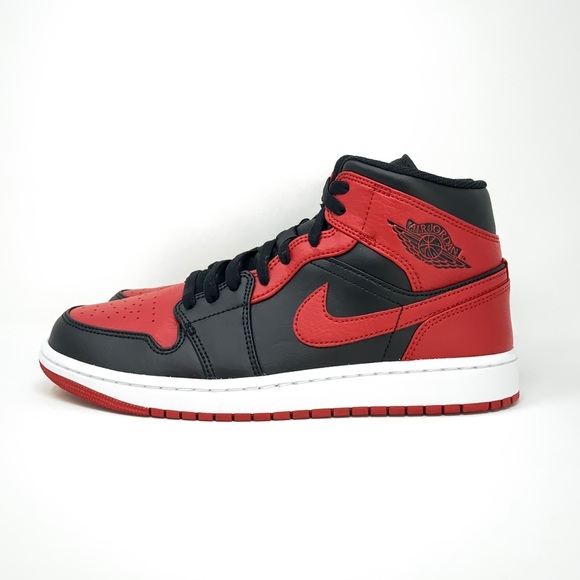 Nike Air Jordan 1 Mid “Banned” Men's Sneaker - Picture 2 of 10